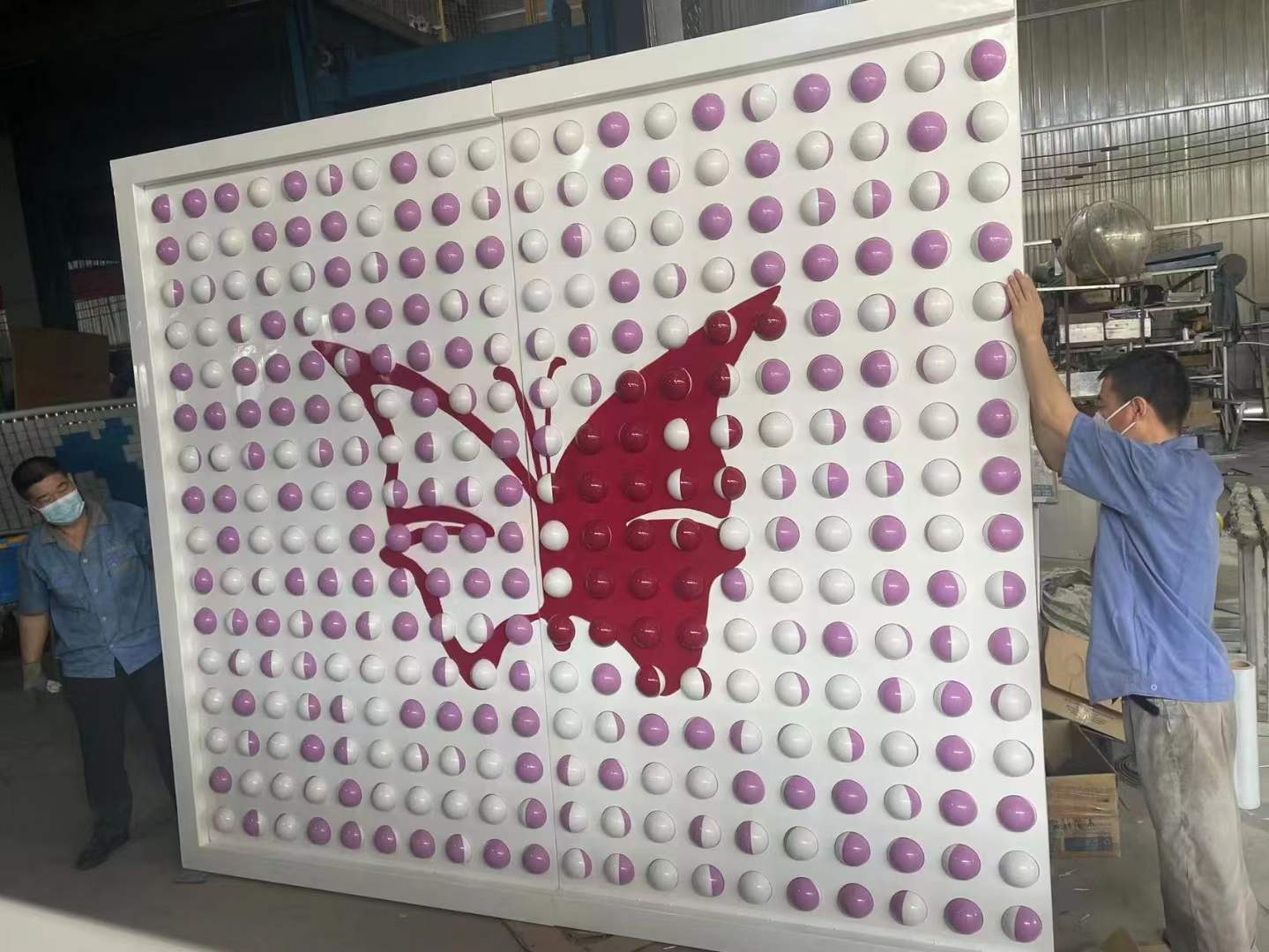 双色翻转球墙 形象展示墙 LOGO展示墙 网红游乐设备