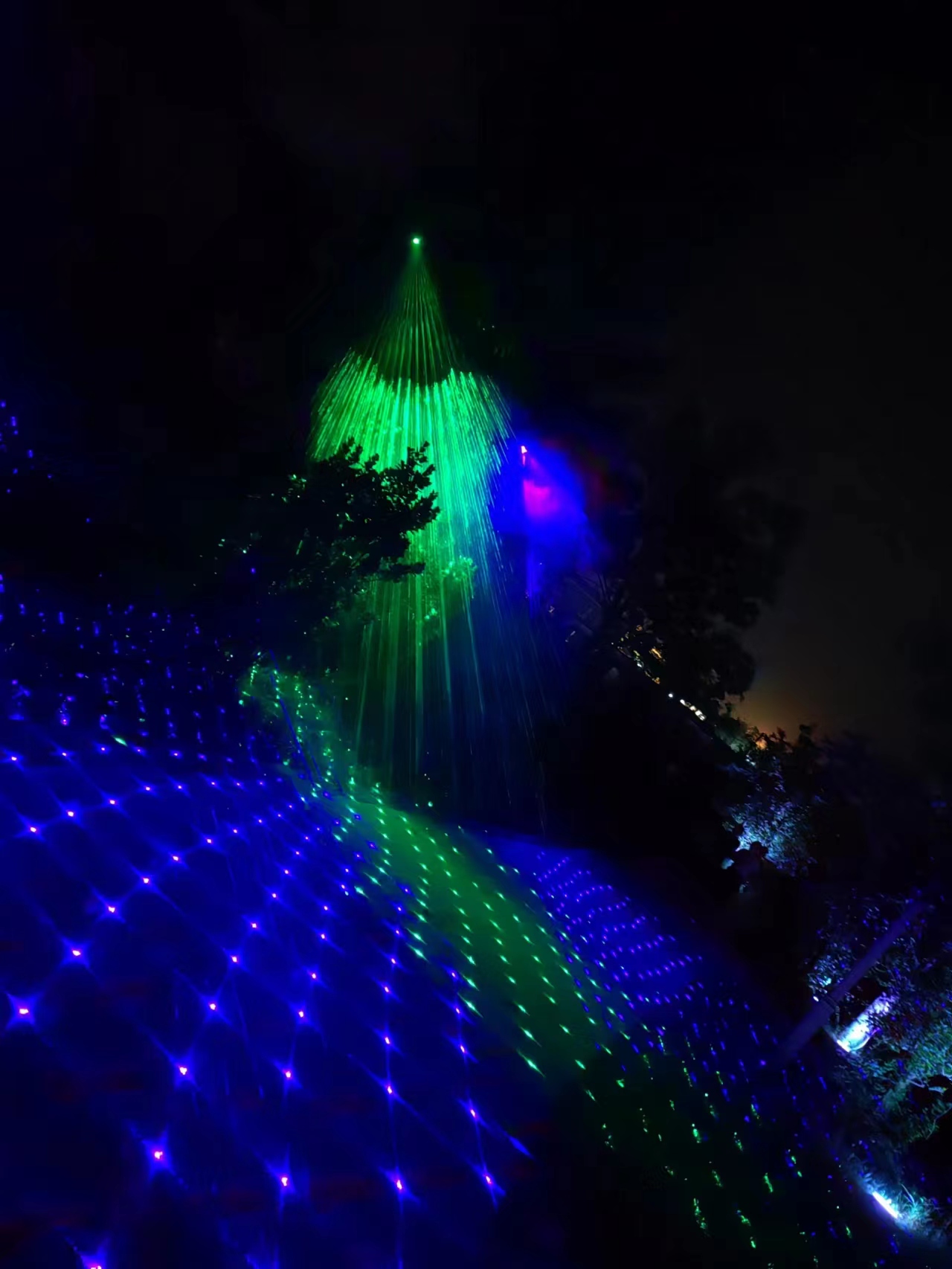 树木量化街区量化古诗词星球灯染色灯灯串藤球