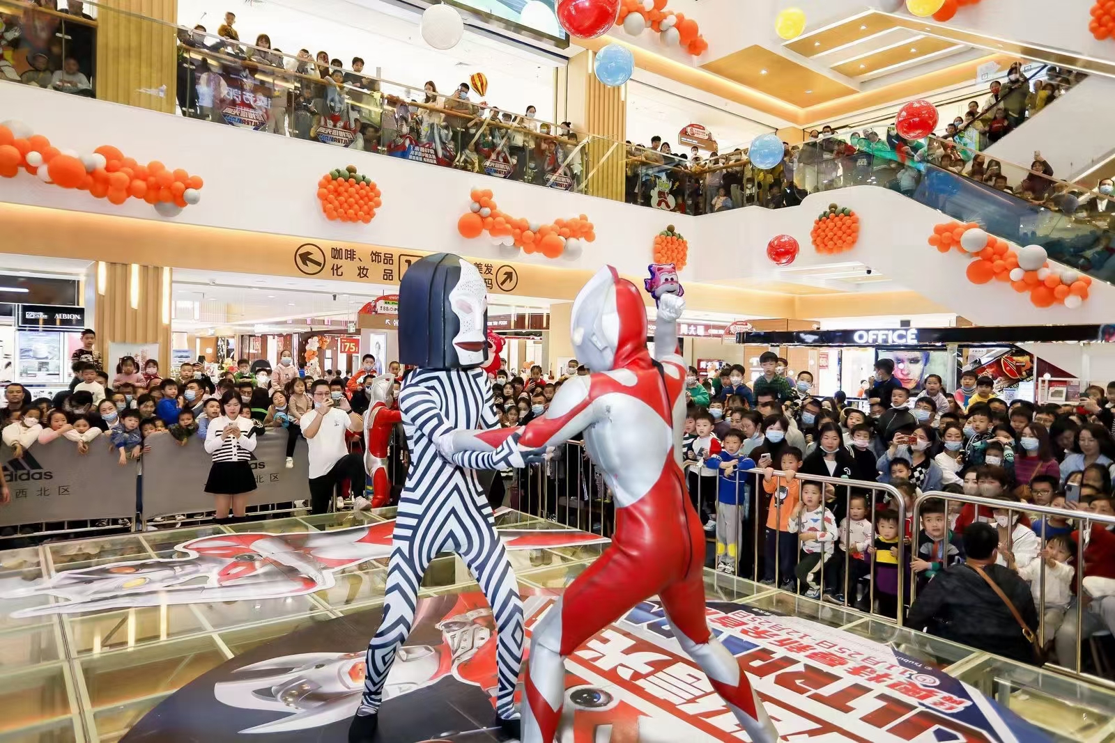 人气爆款奥特曼舞台剧线下见面会迅游表演商场周年庆活动首选