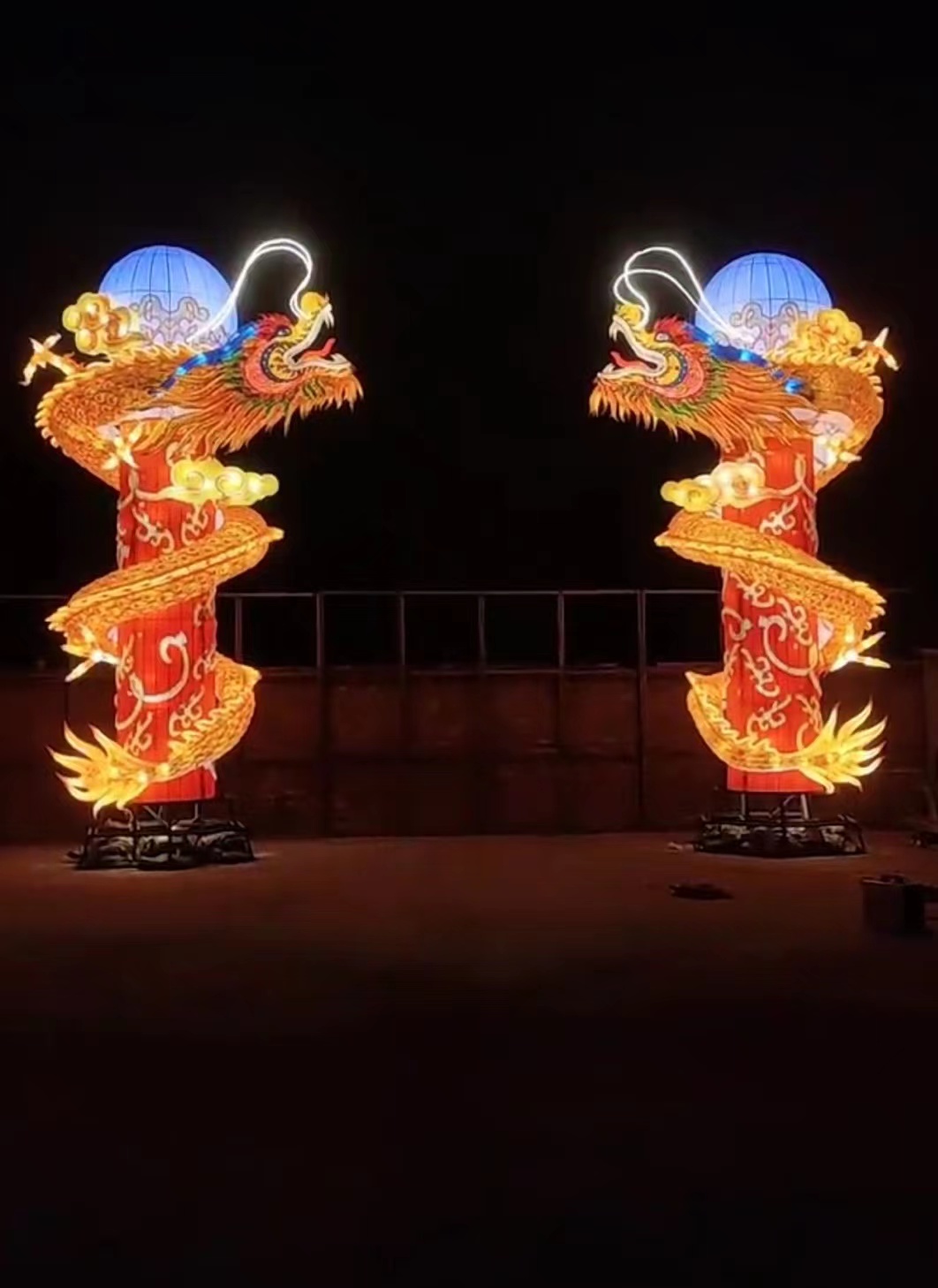 中国龙花灯造型