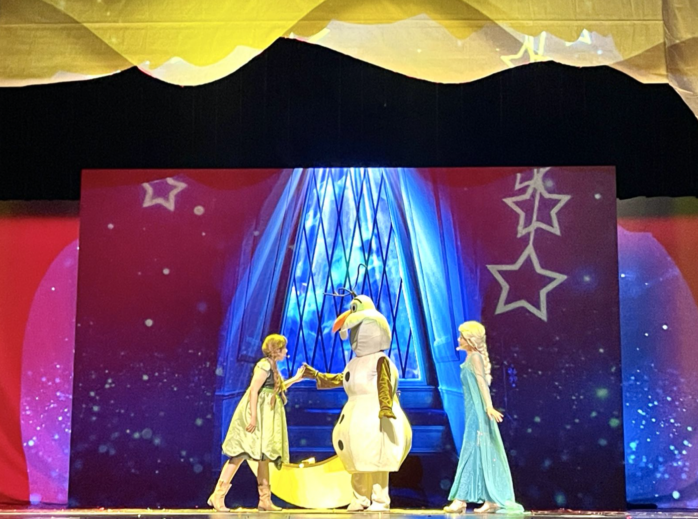 经典改编儿童剧《冰雪女王之真爱魔力》