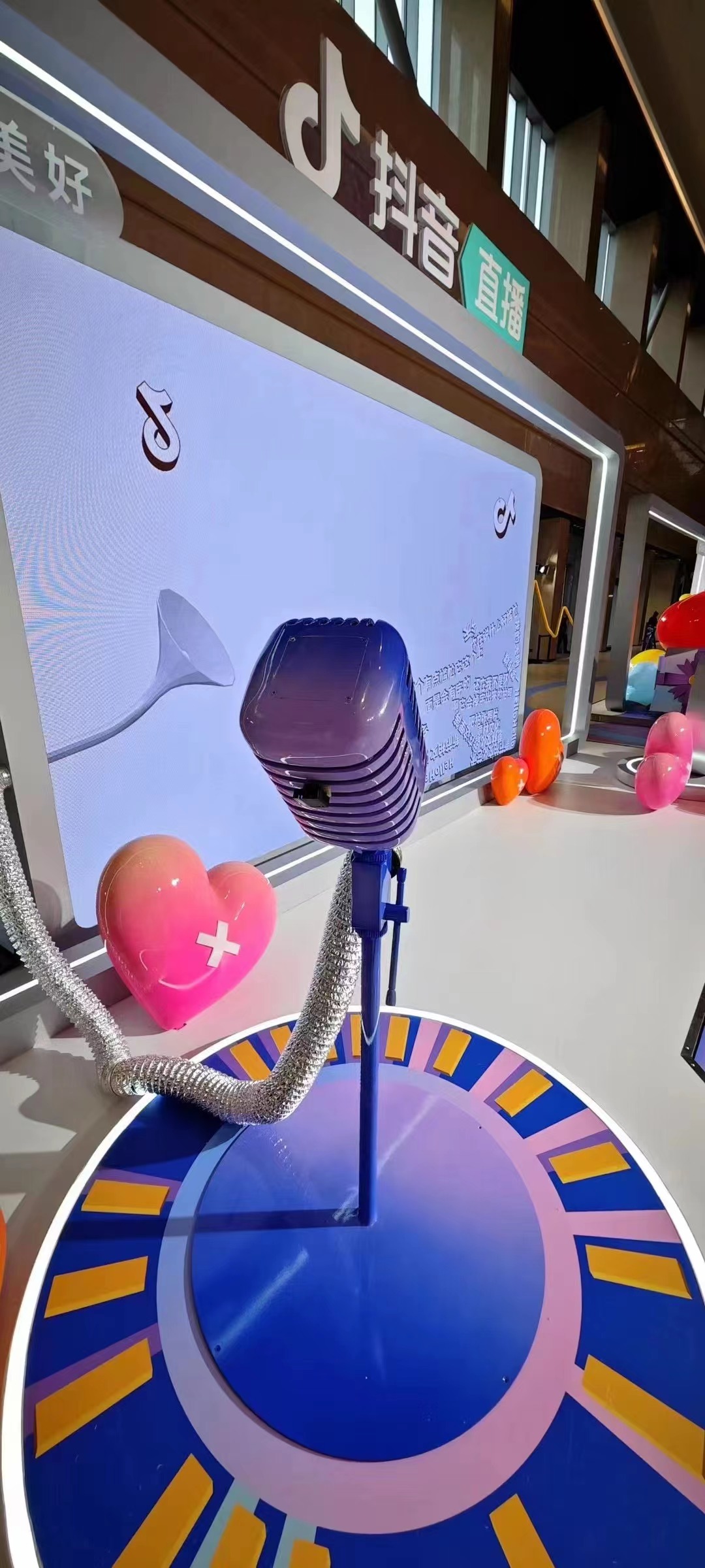 3D语音转文字 大屏语音互装置  声音可视化展览装置
