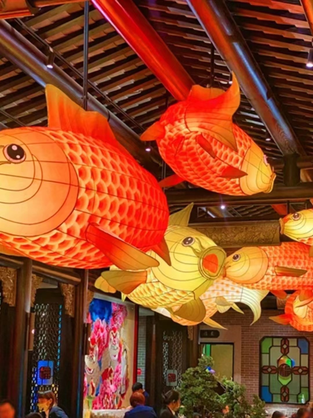 鲤鱼灯笼花灯