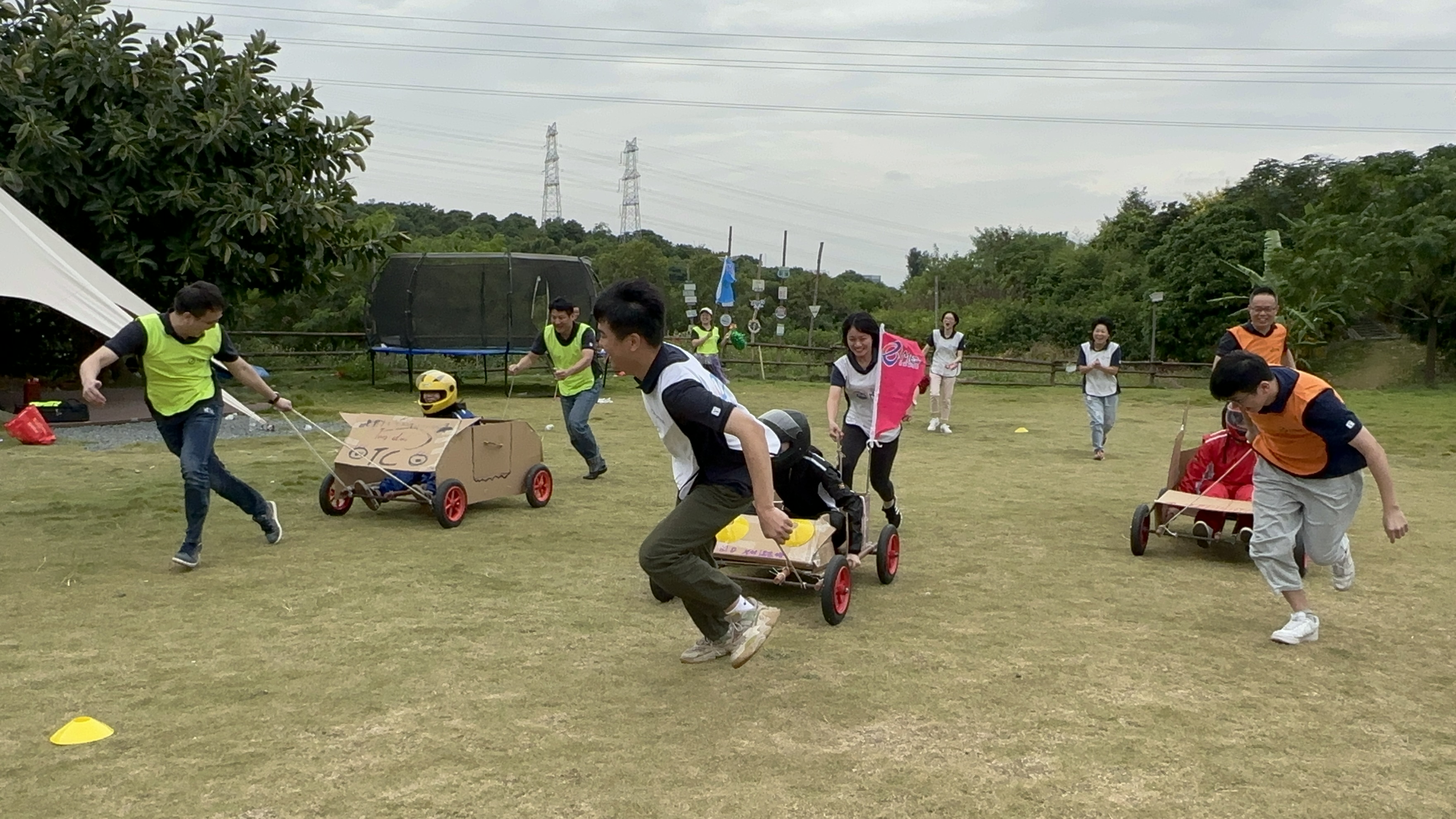 【ME霆-主题团建-道具费】F1赛车一组