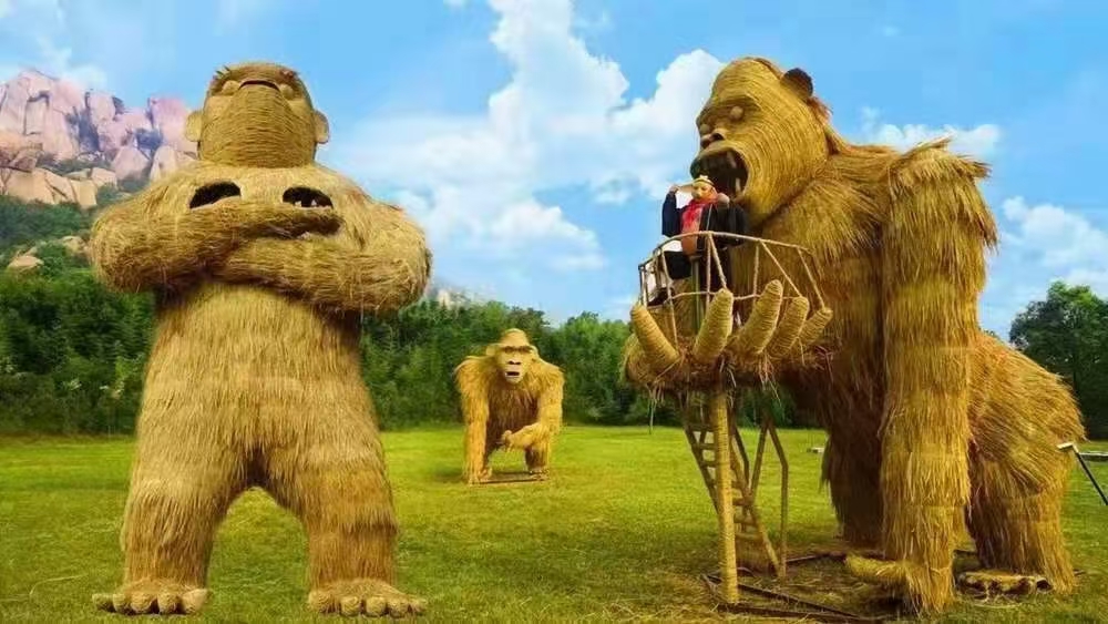 稻草人绿雕景观大型动物艺术农场景区农家乐大猩猩谷仓摆件
