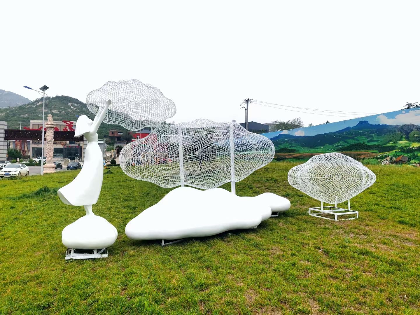 大型不锈钢雕塑定制广告水景抽象校园林摆件镂空户外标识镜面锻造