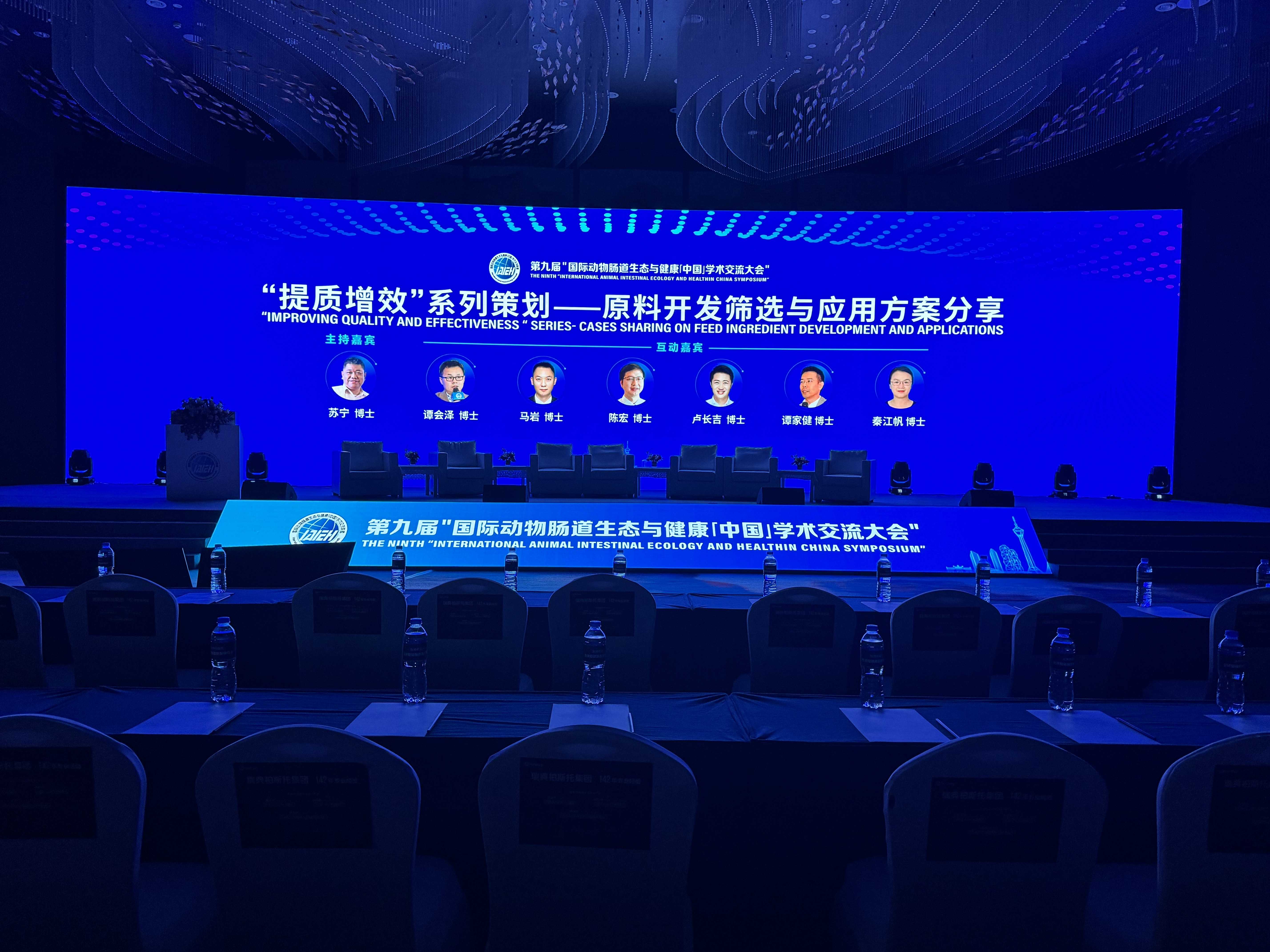 灯光音响租赁、LED大屏租赁、舞台设备租赁