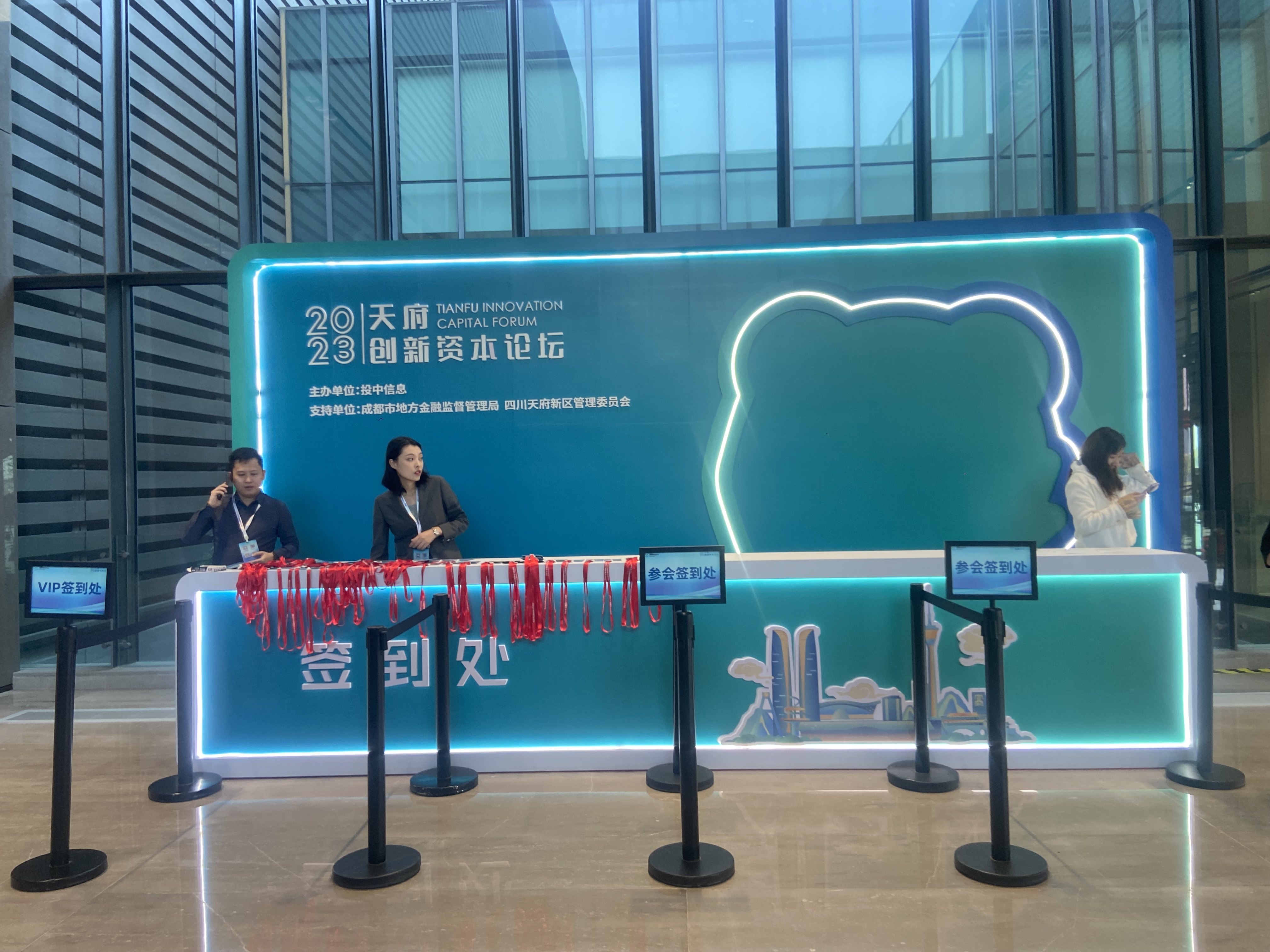 灯光音响租赁、LED大屏租赁、舞台设备租赁