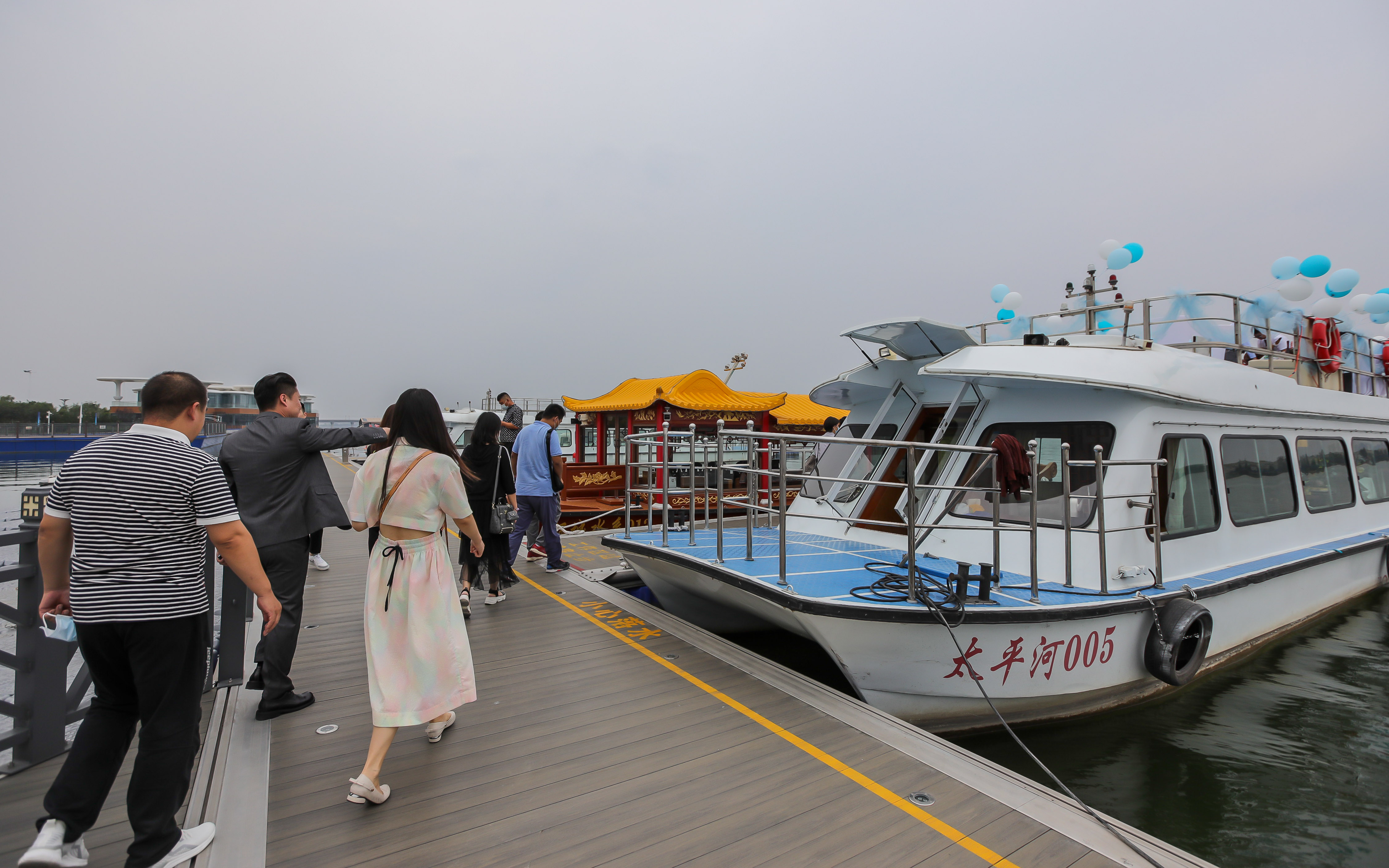 游艇派对团建