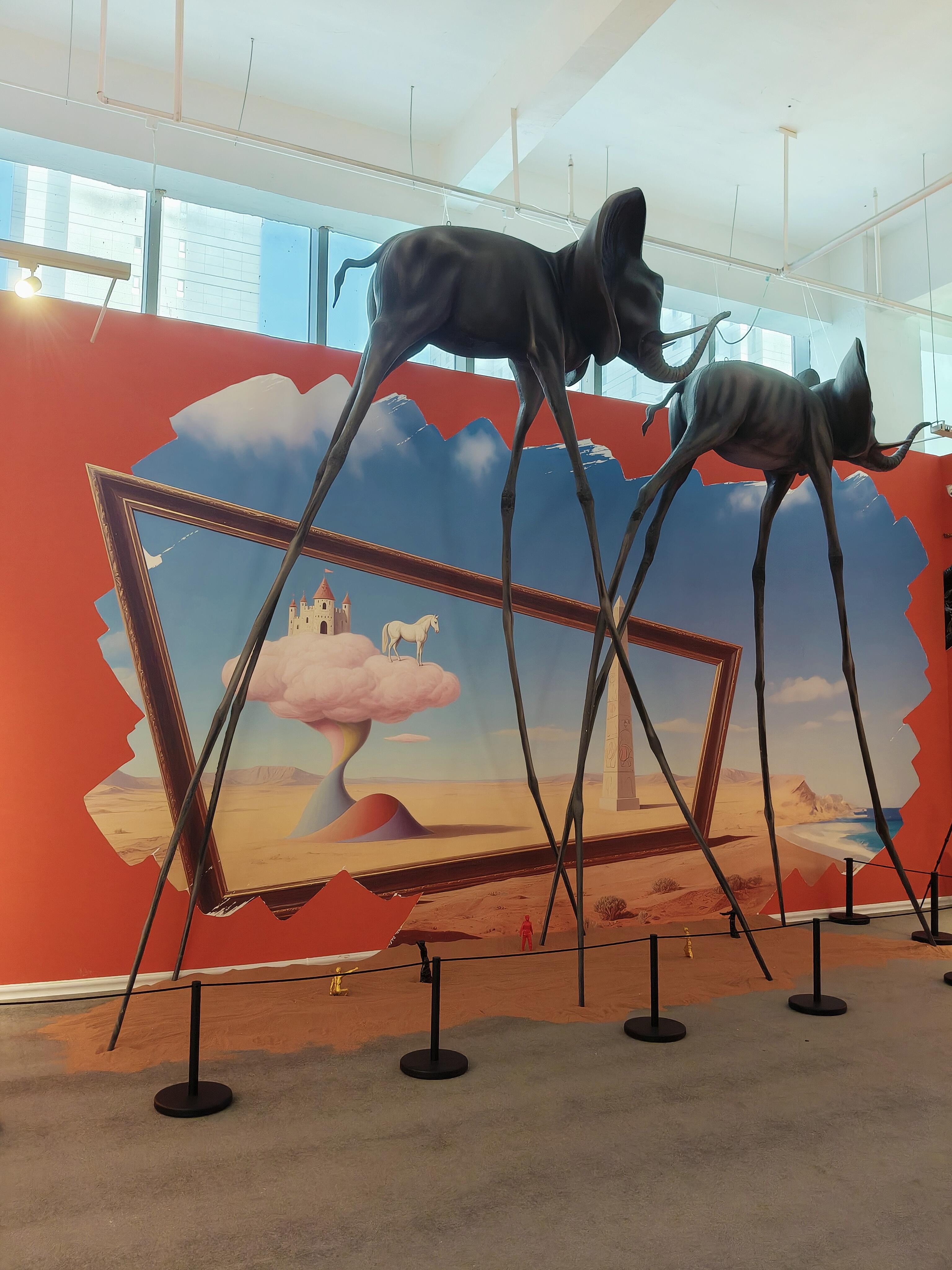 达利真迹雕塑展