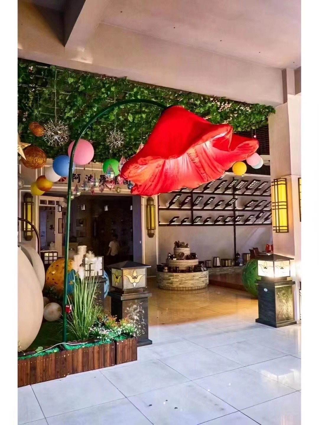 体感花发光感应花