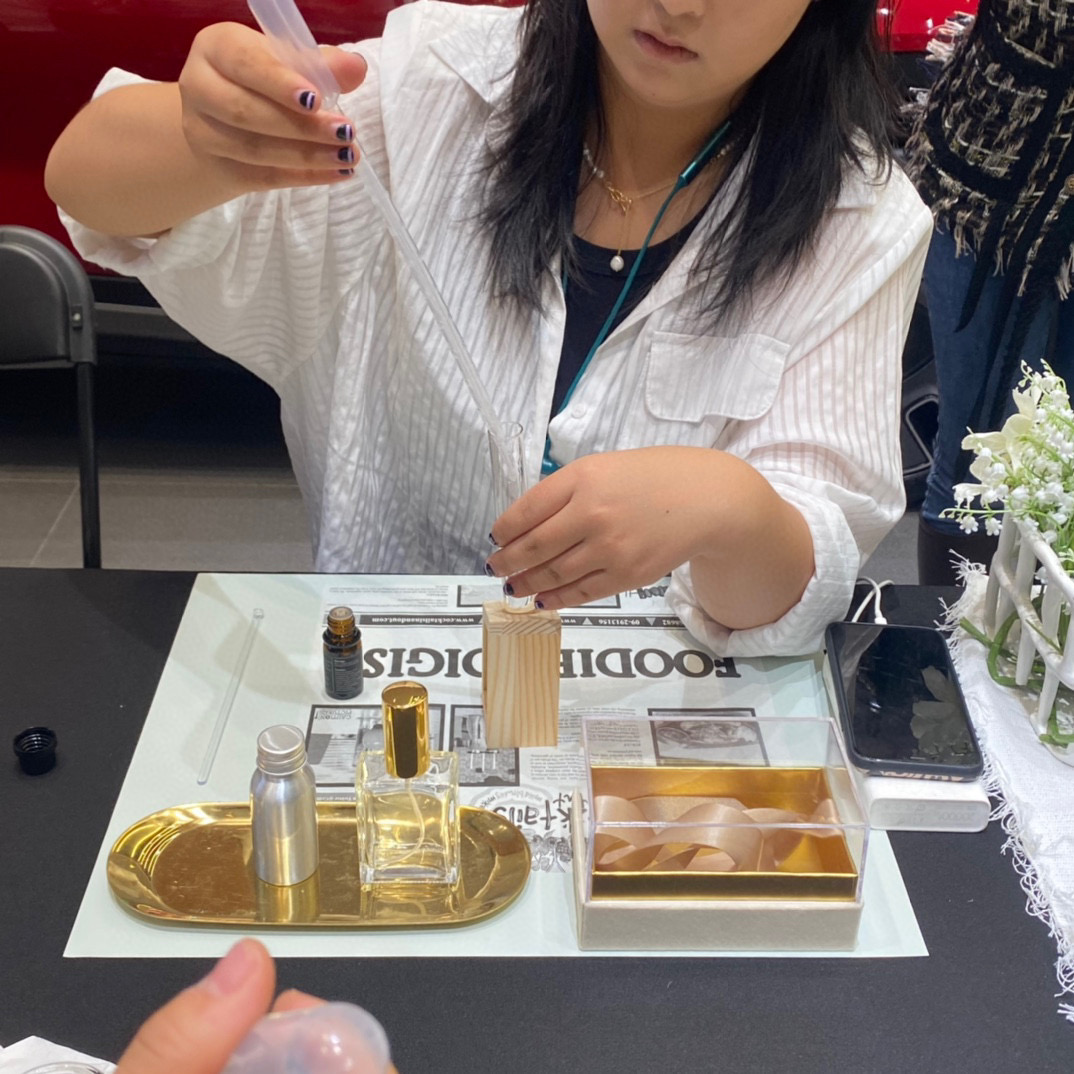 妇女节春季沙龙调香活动diy暖场