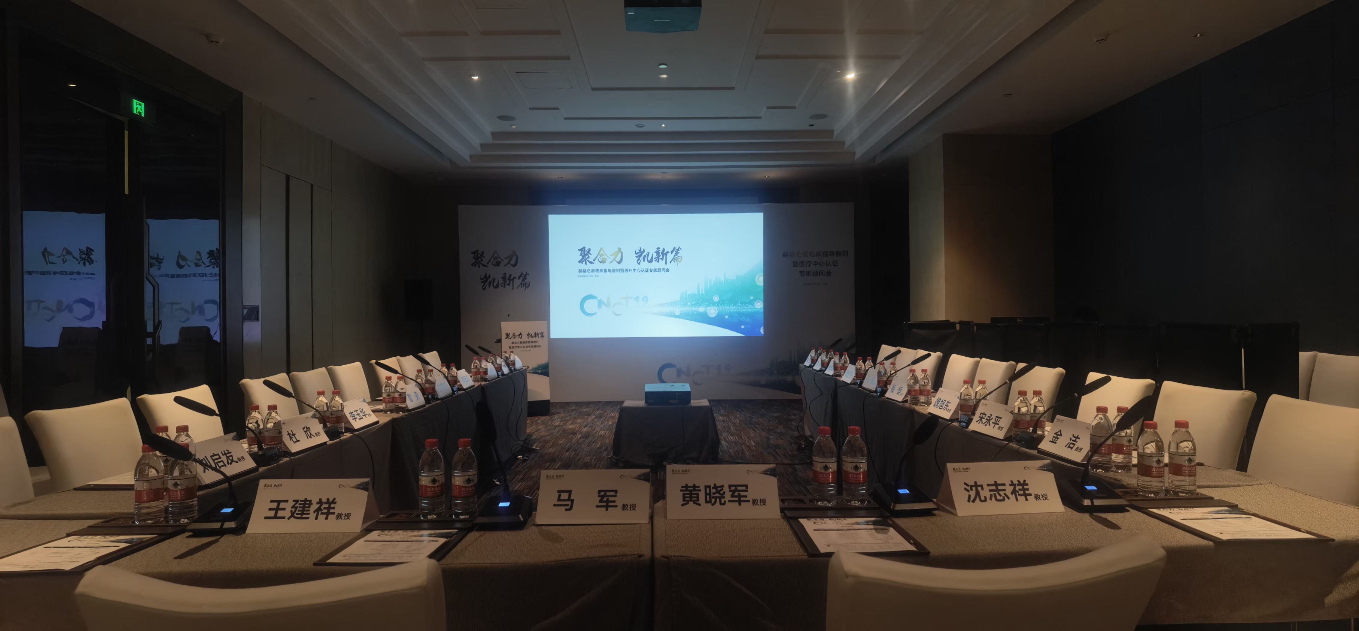 承接物料制作搭建，暖场演绎等活动