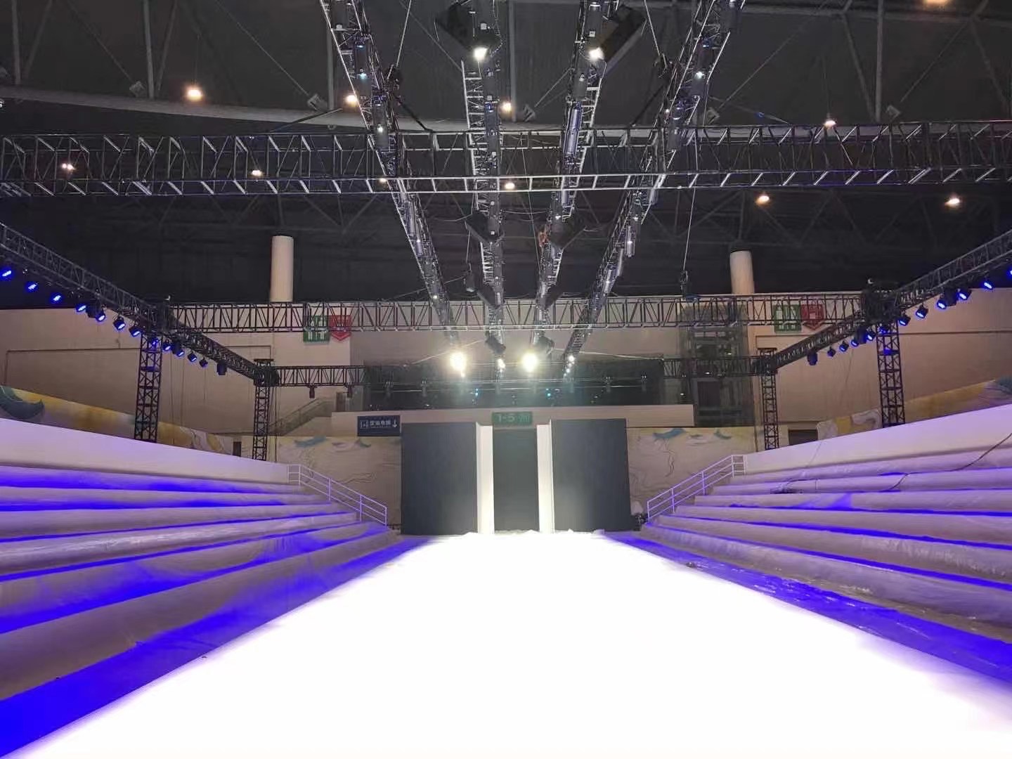 LED成像灯