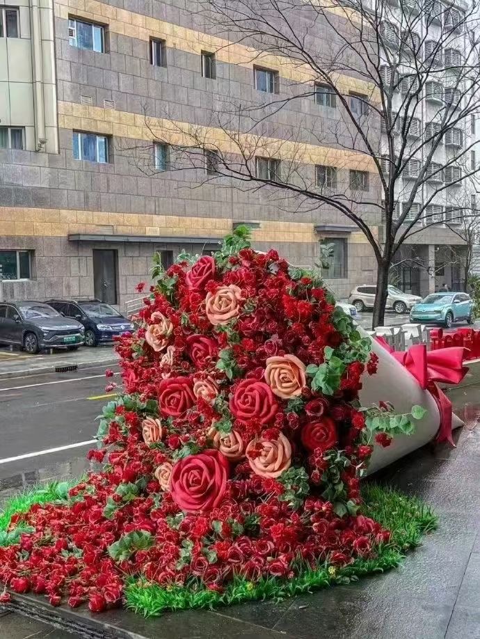 巨型玫瑰花束
