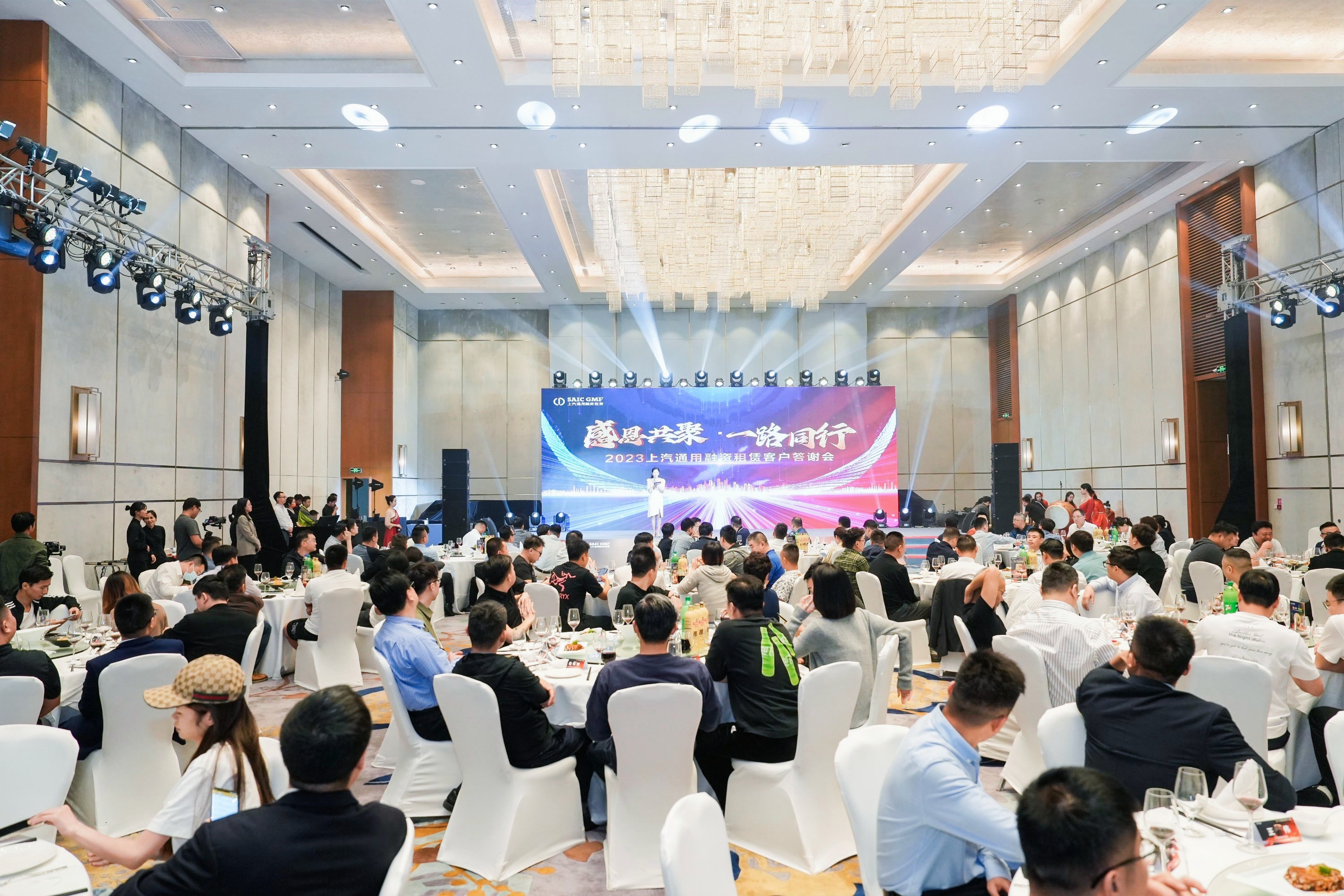 提供全国会议兼职 礼仪 舞蹈 乐队等人员
