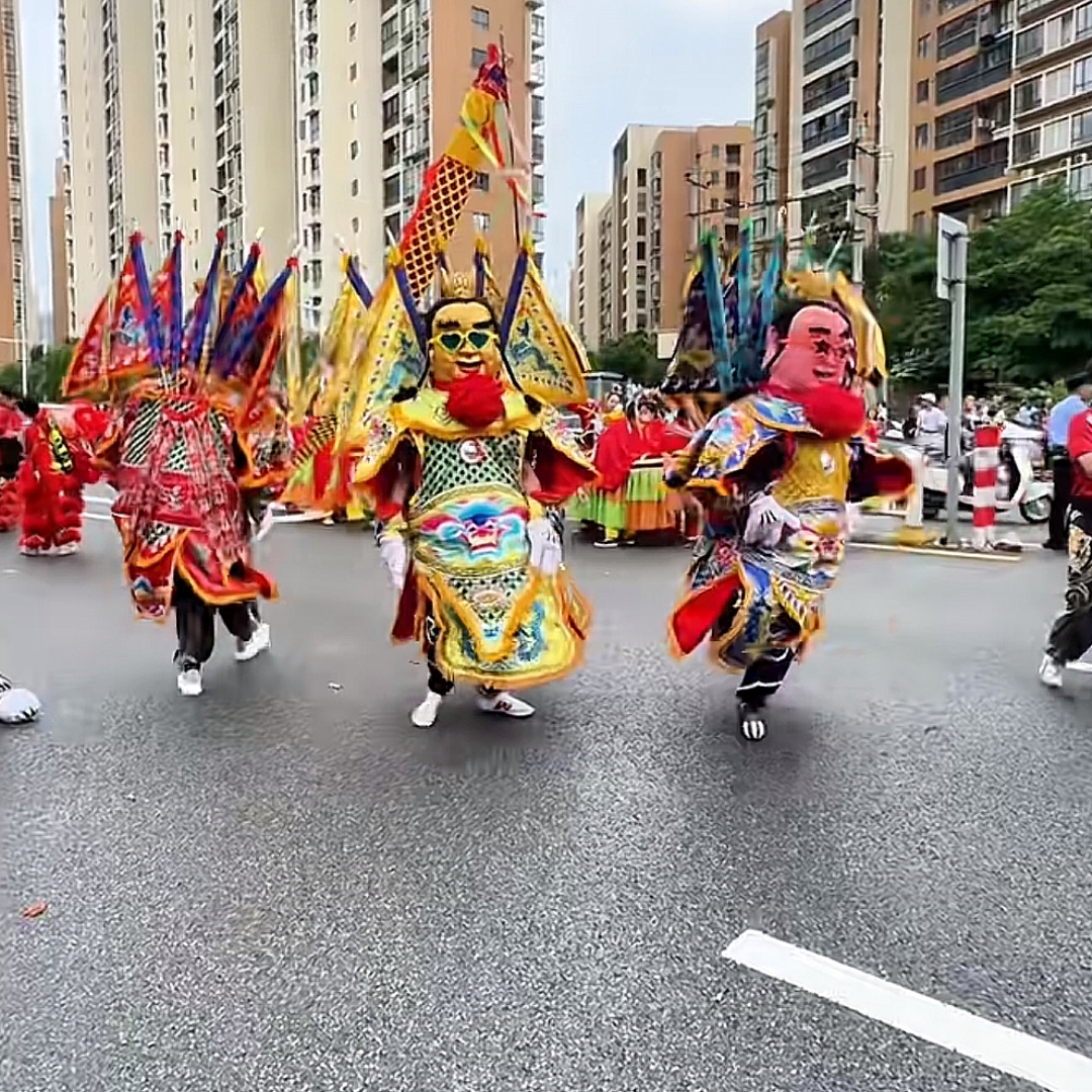 电音三太子巡游