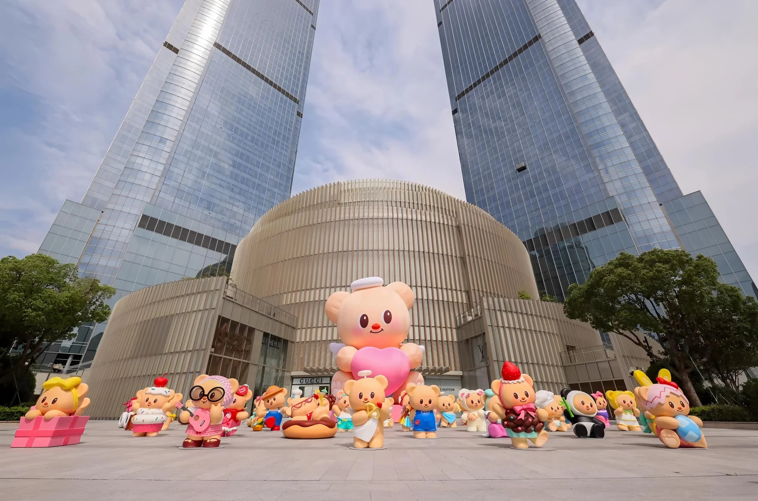 上海港汇恒隆广场黄油小熊主题艺术展·上海首展