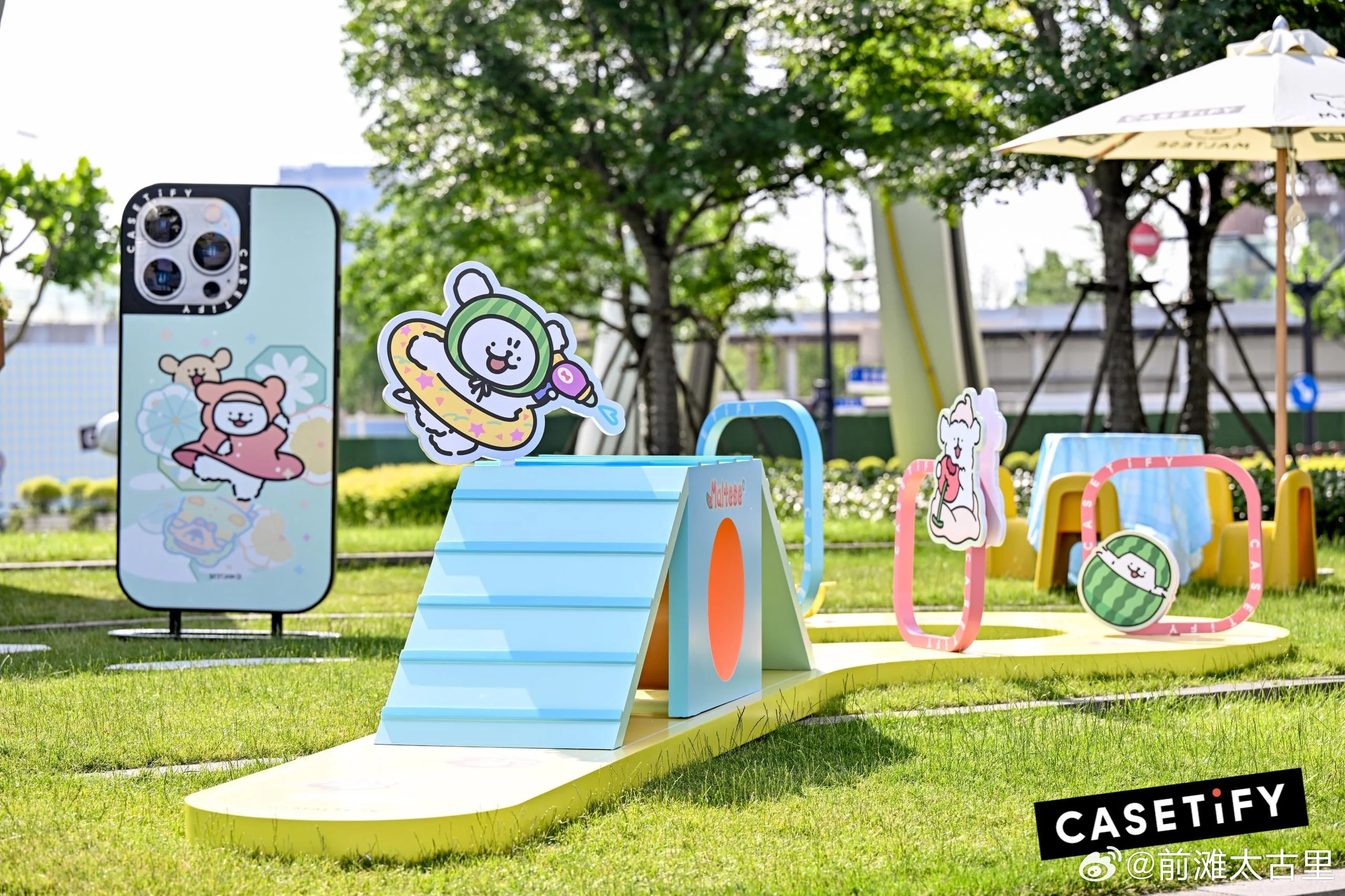 CASETiFY X Maltese线条小狗夏日纳凉庭院快闪