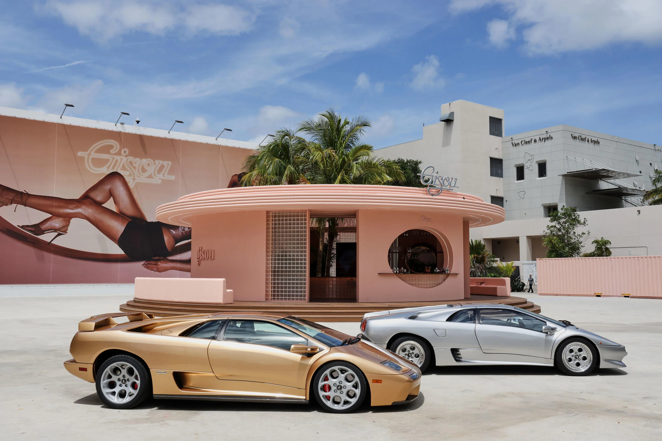 Gisou美国迈阿密快闪店  Gisou Miami pop-up