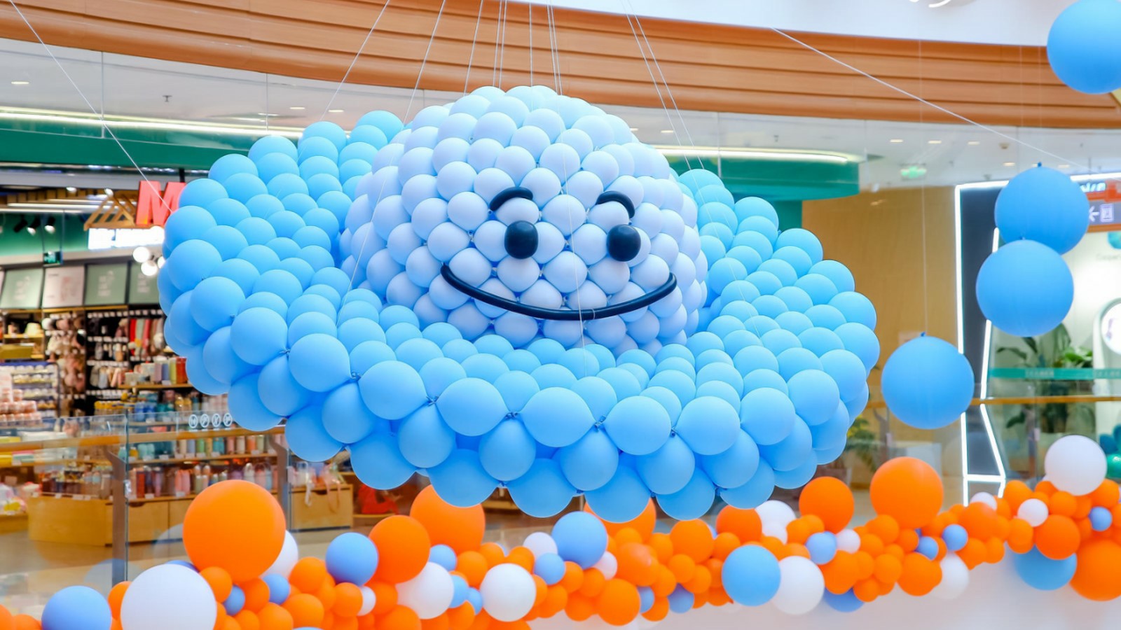 地产示范区商场气球装饰派对艺术美陈小景氛围包装形式合集