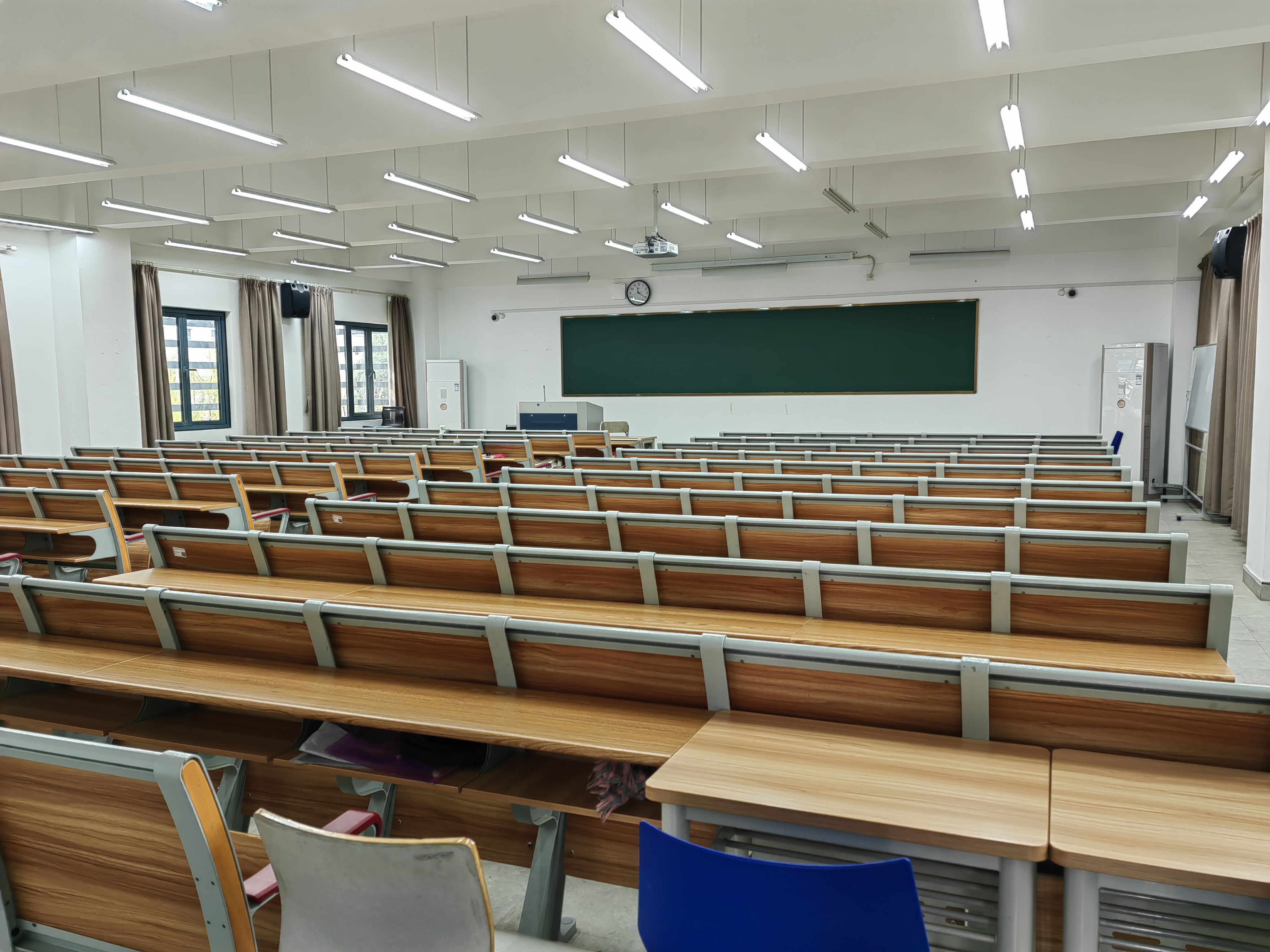 浙江外国语学院~剧院/报告厅租赁