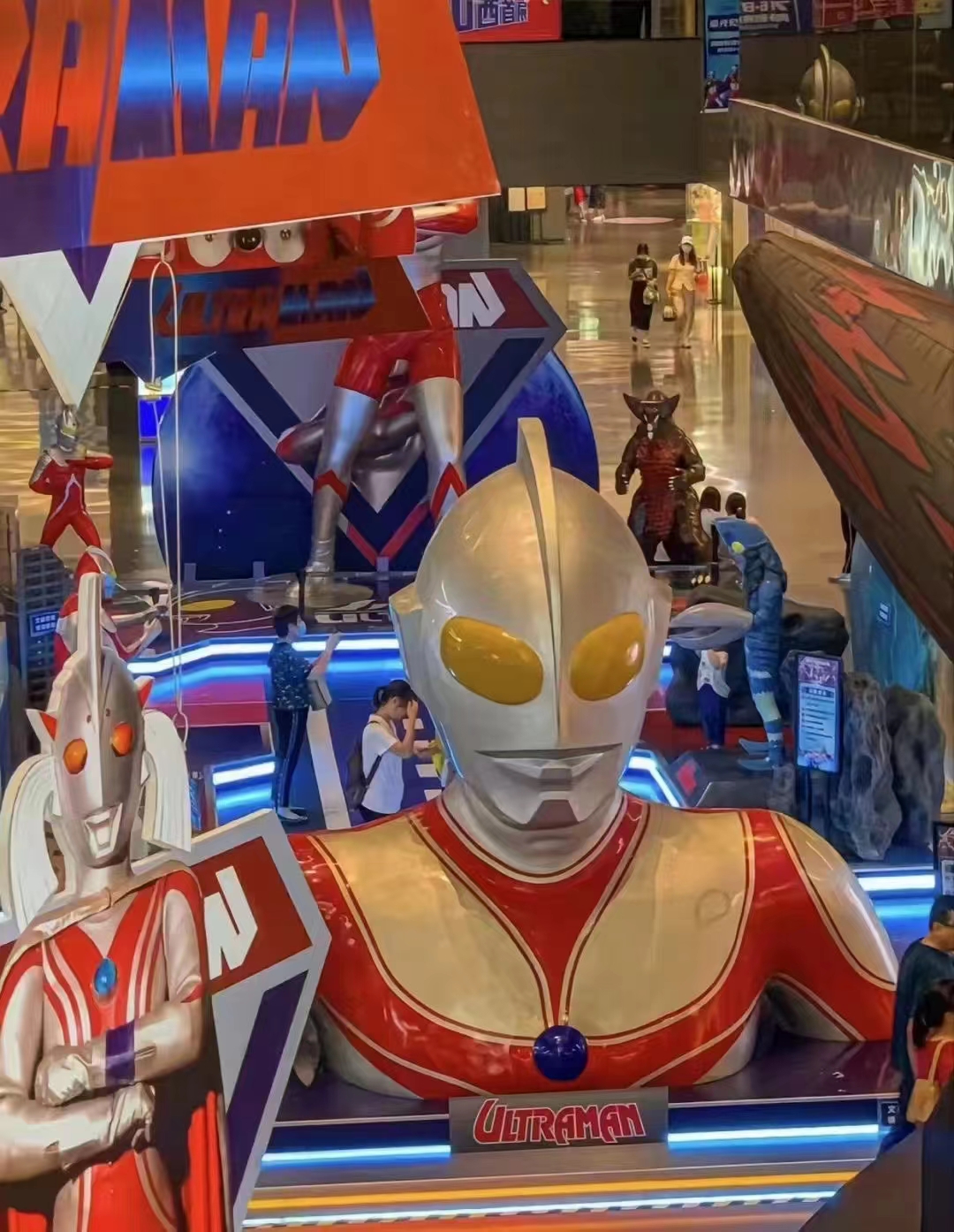 版权授权奥特曼展览奥特曼演出暖场道具租赁