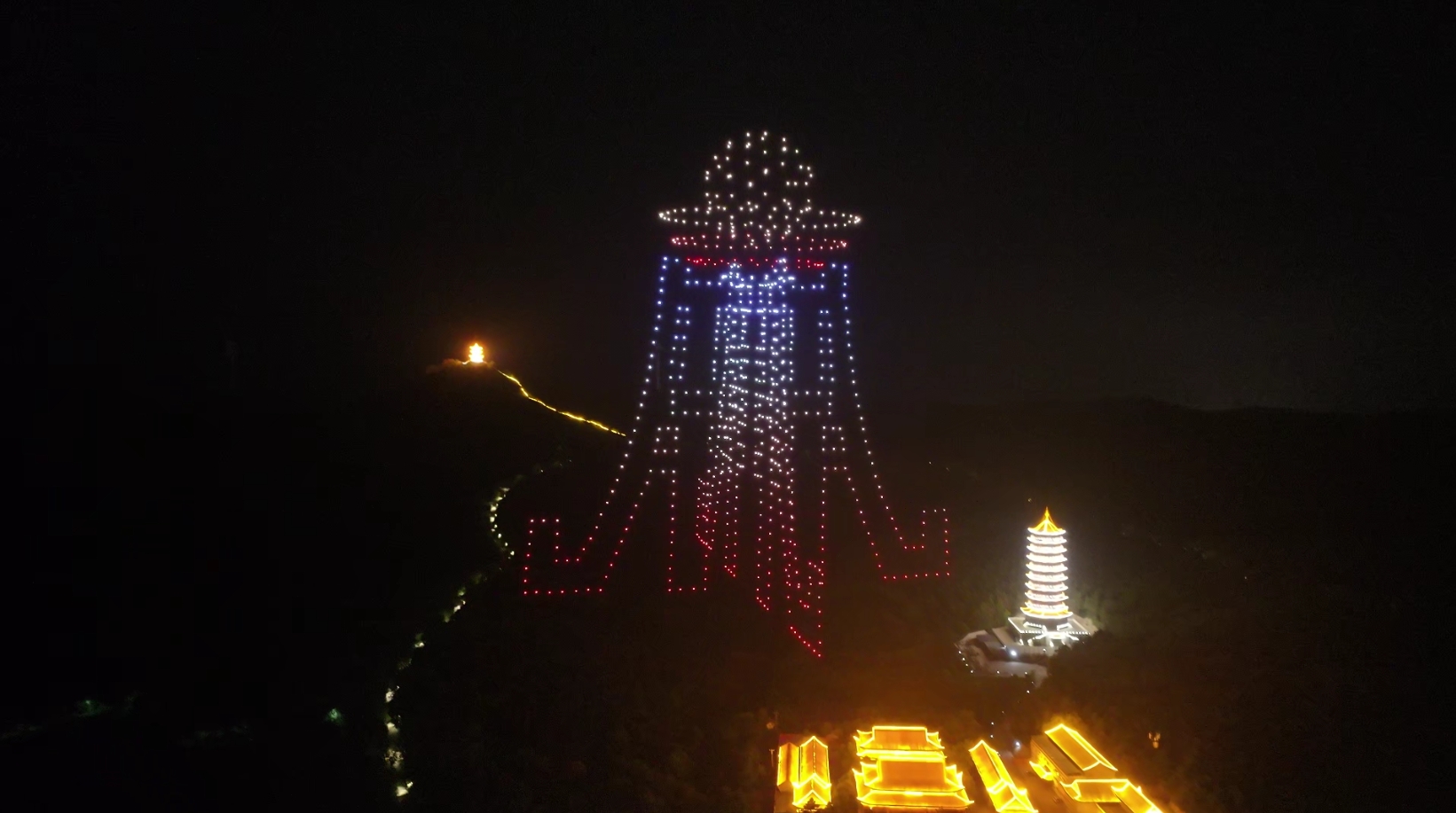 调兵山啤酒节800台无人机表演案例