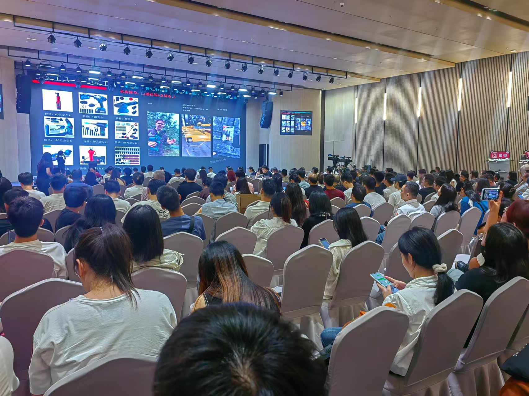 大型场地临时无线WiFi网络租赁 全国网络快速搭建