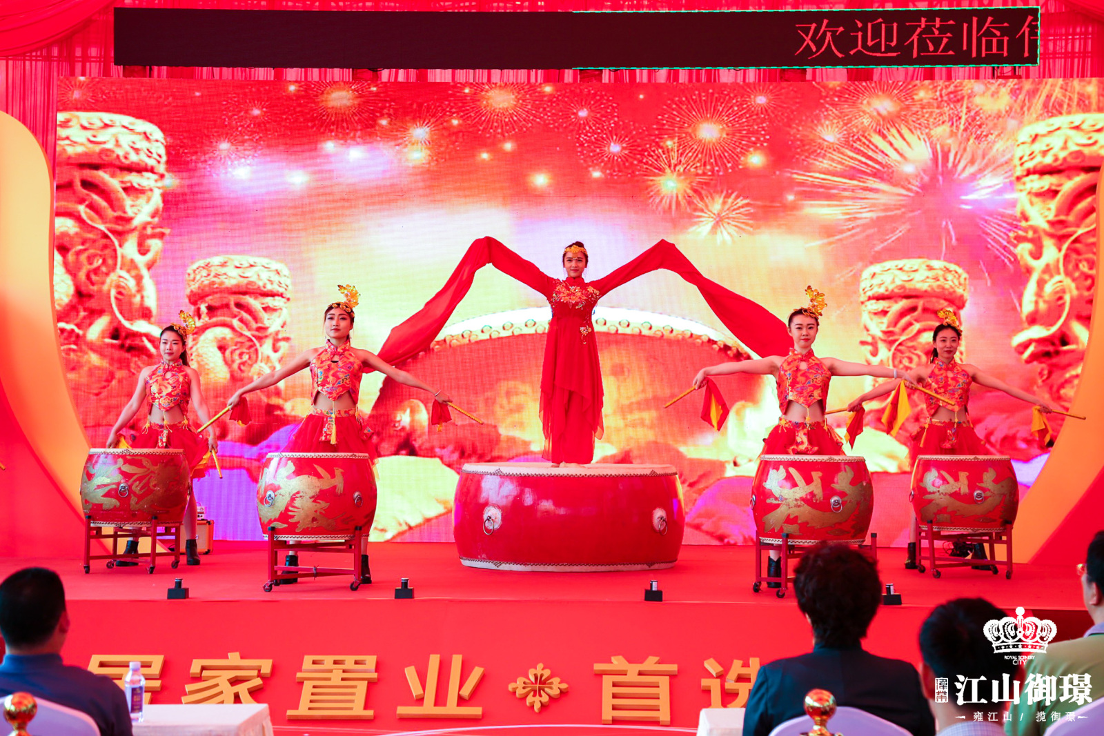 深圳舞蹈团，热舞，爵士舞，民族舞，古典舞，现代舞