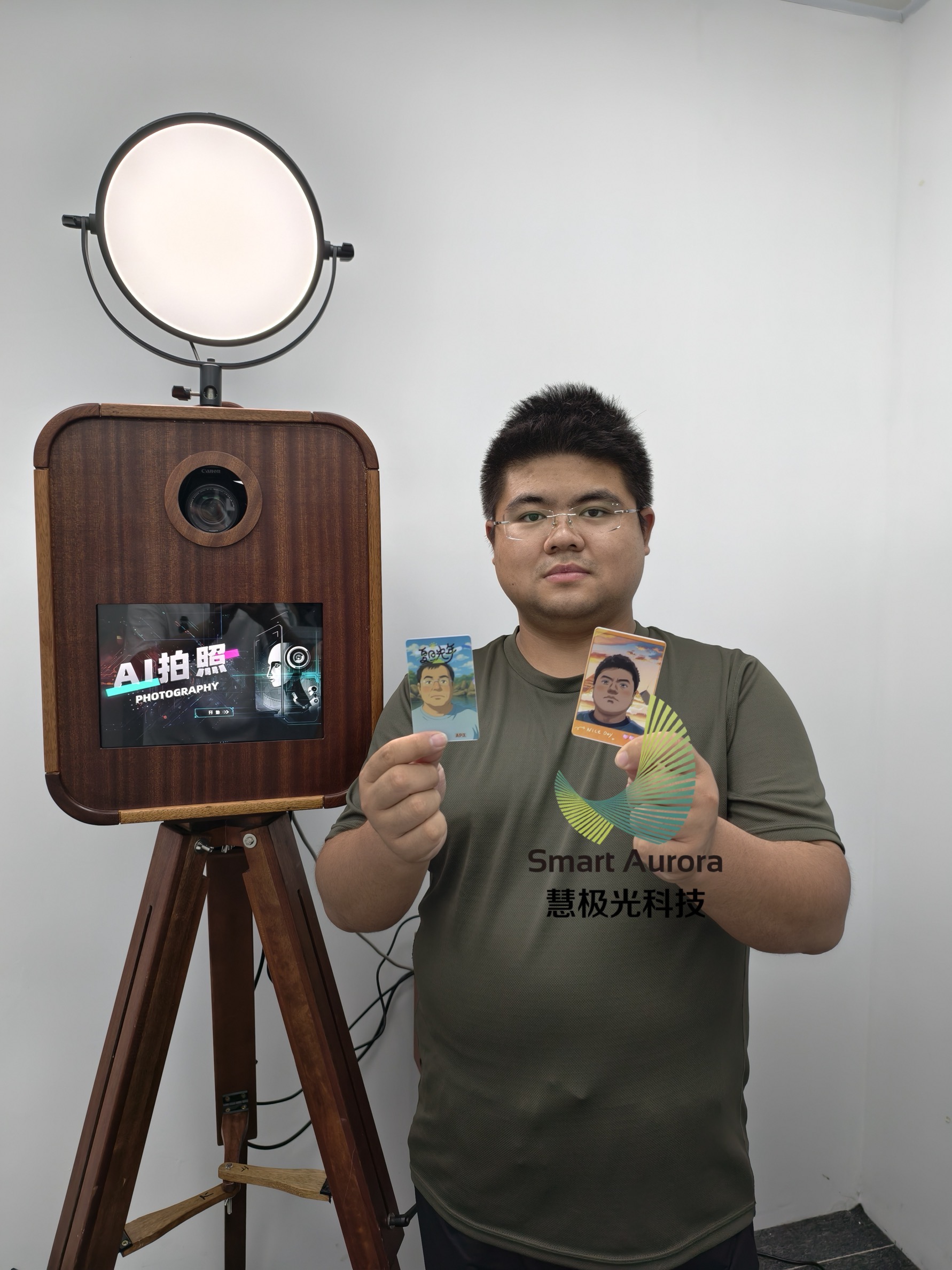 展会展厅引流AIGC拍照打印定制磁吸冰箱贴 