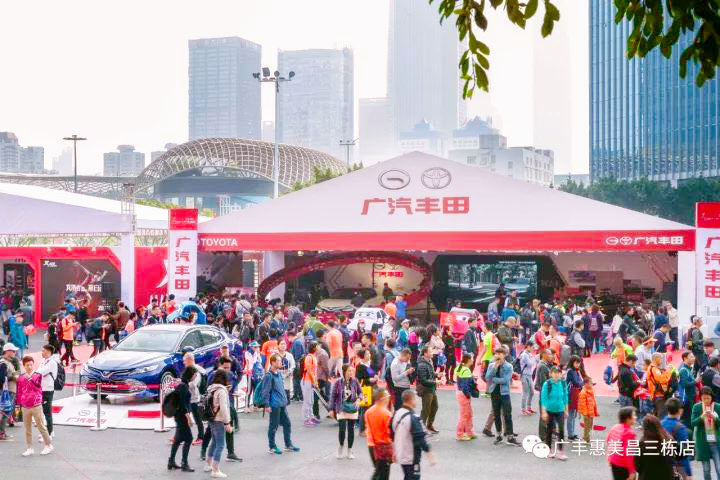 大圈360度子弹环拍绝对科技互动暖场装置