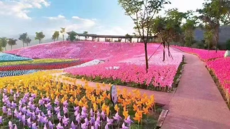 春季风车节风车展美陈互动装置