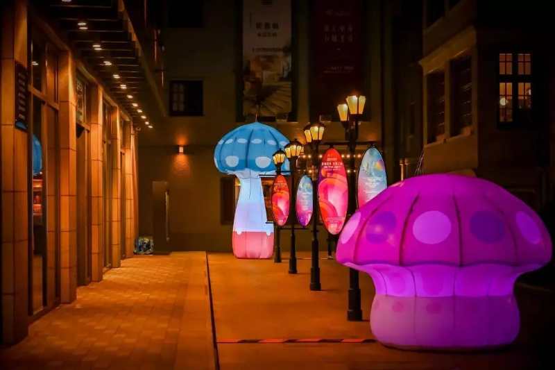 蘑菇钉造型花灯彩灯